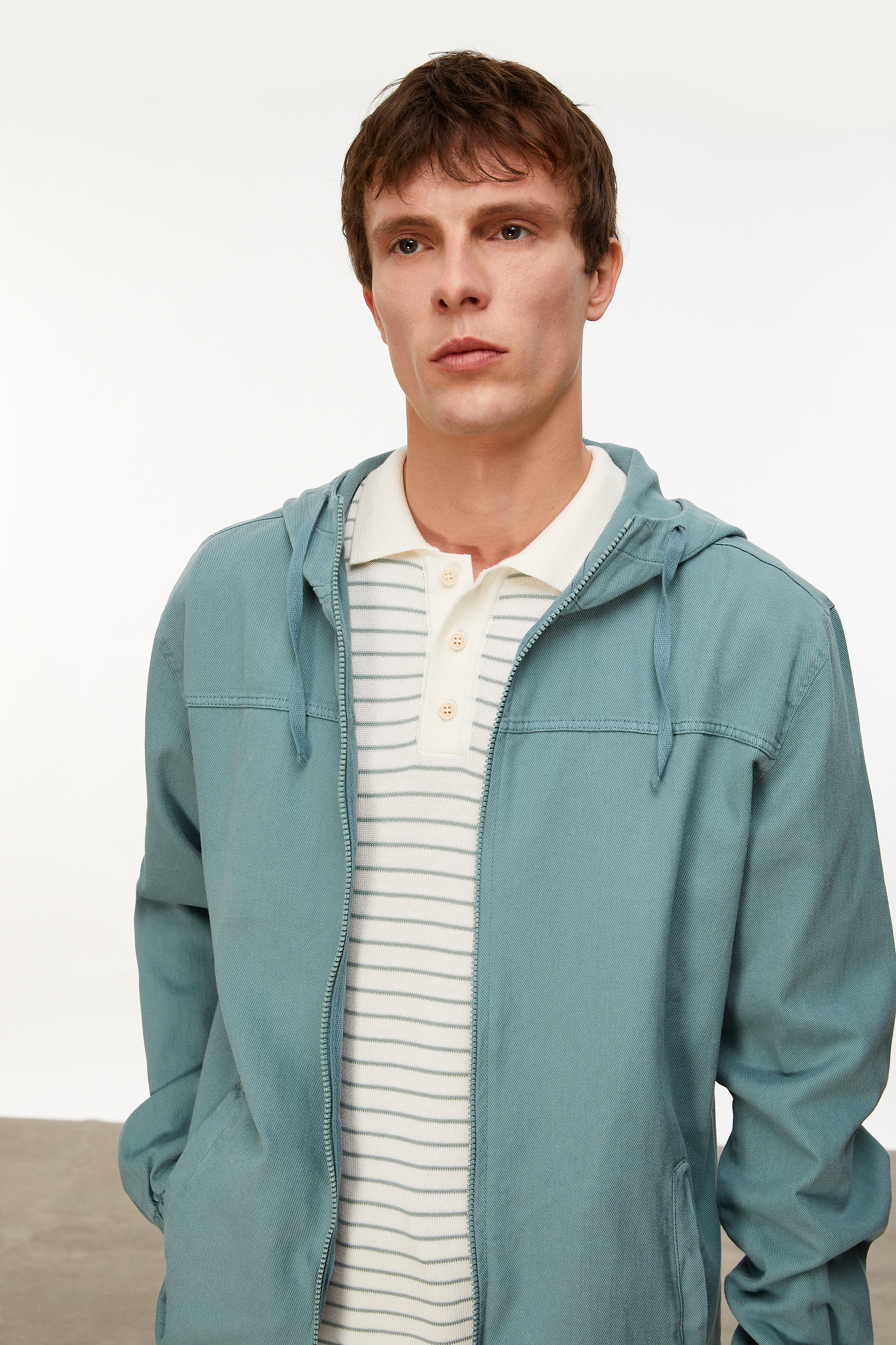 KAPÜŞONLU CASUAL CEKET