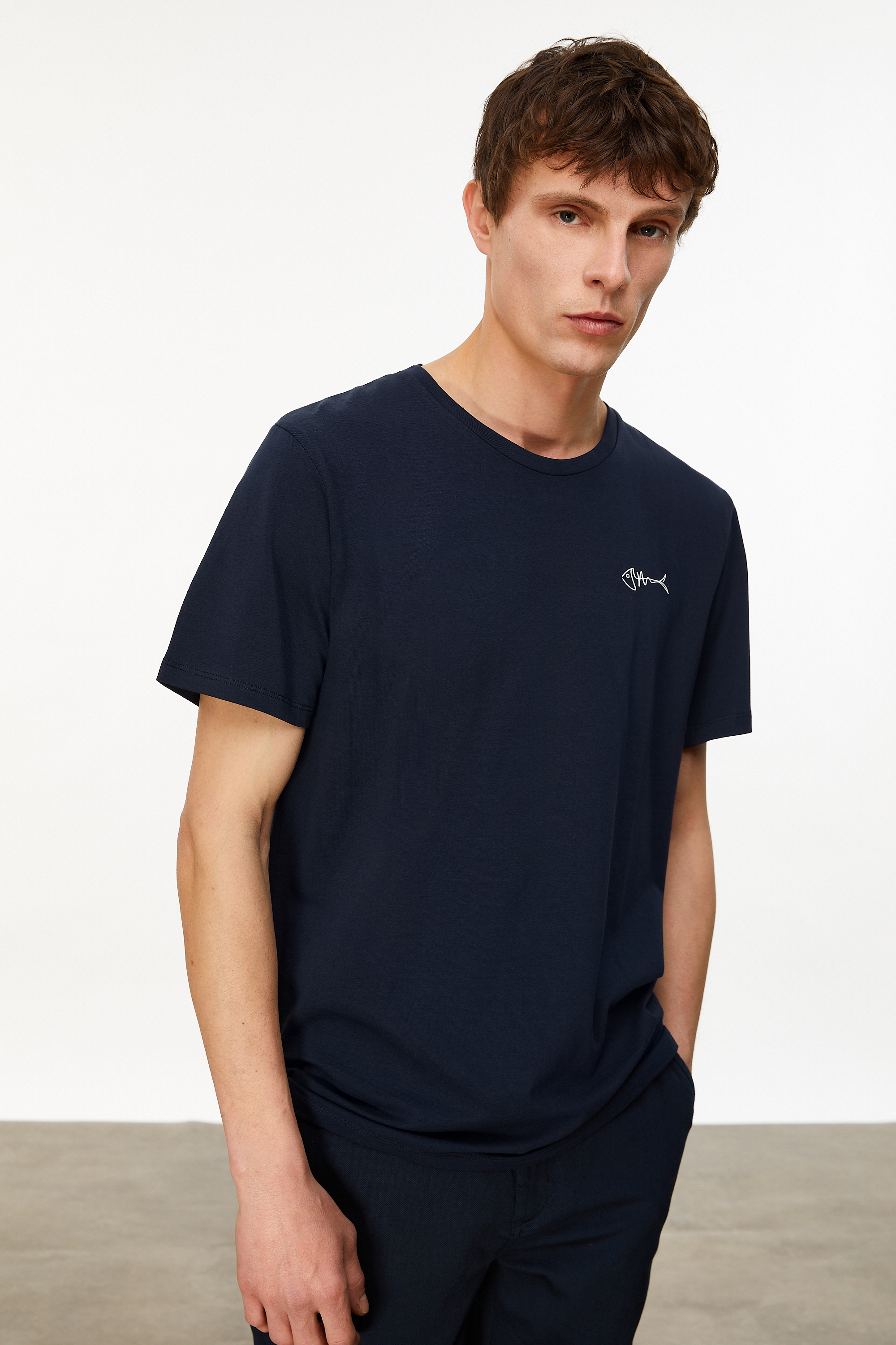 MARİN BASKILI BİSİKLET YAKA KISA KOLLU T-SHIRT