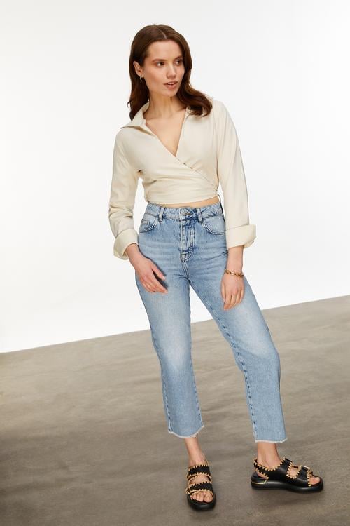  KESİK UÇLU CROP FLARE JEAN PANTOLON