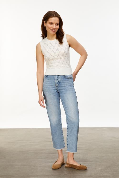  KESİK UÇLU CROP FLARE JEAN PANTOLON