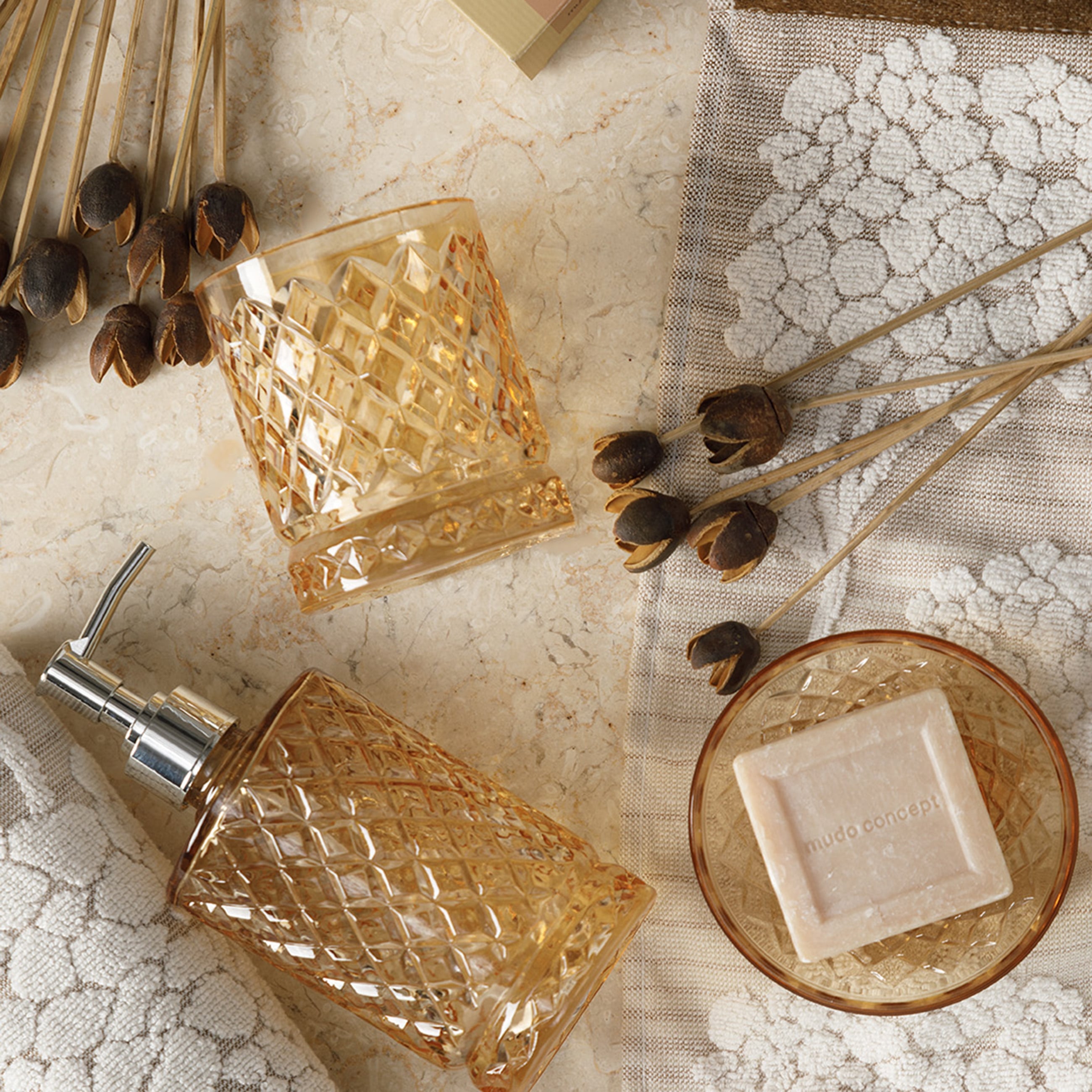 LEAH EL HAVLUSU 30X50