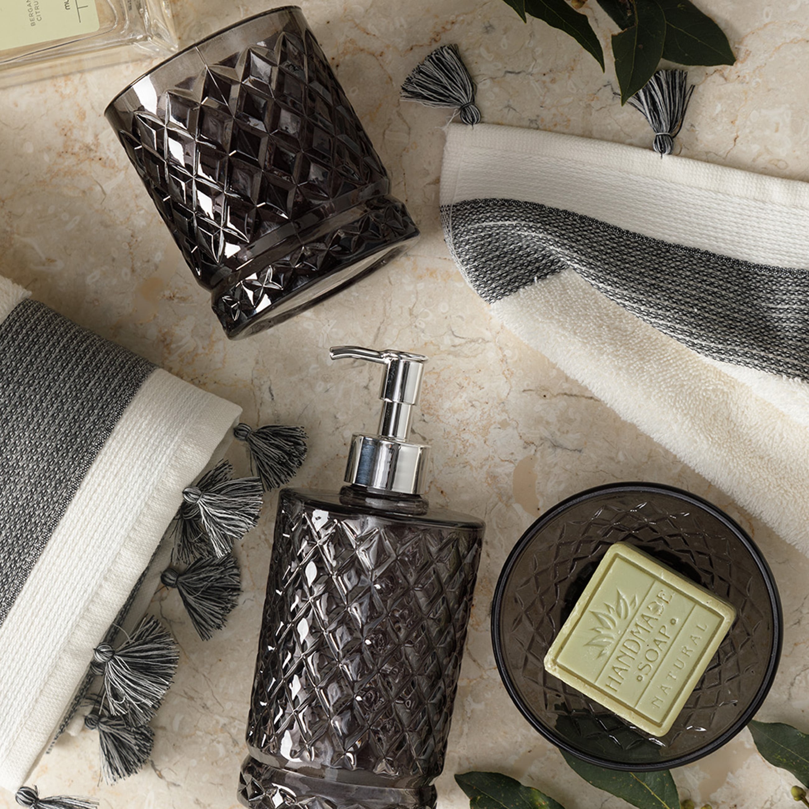 ADEN 3'LÜ BANYO SETİ SİYAH