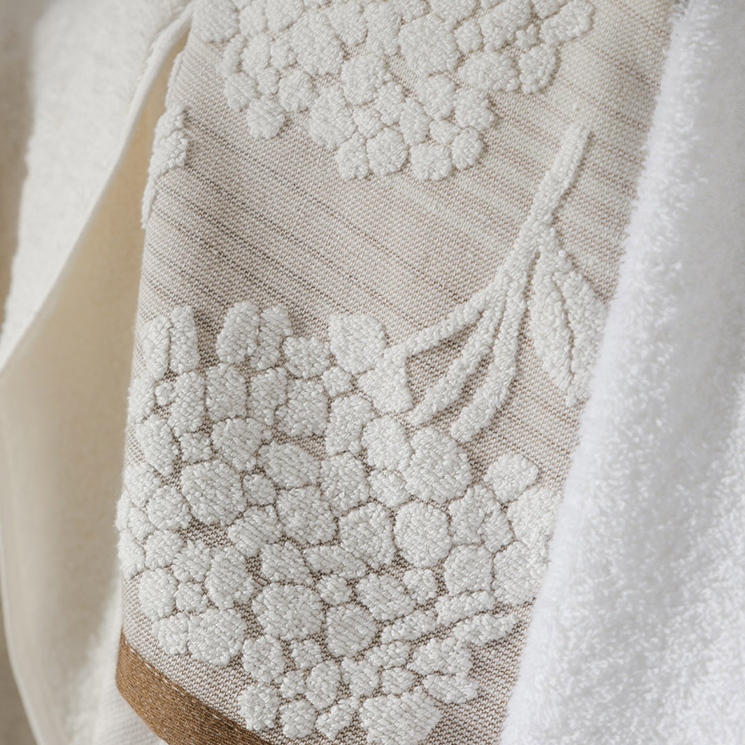 LEAH EL HAVLUSU 30X50