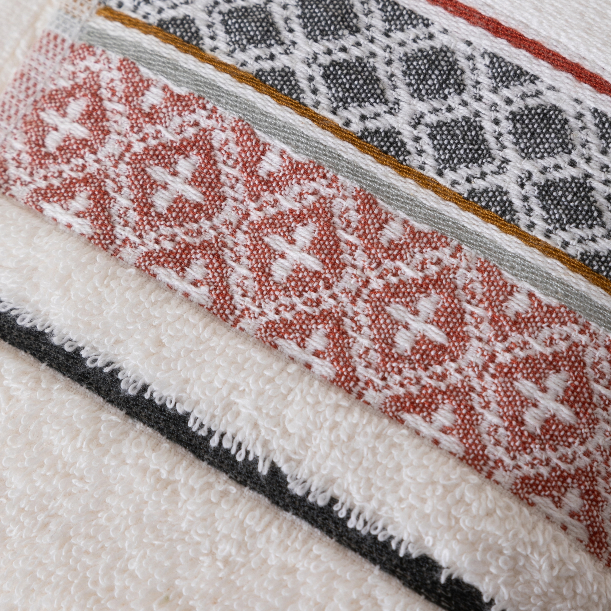 CARMEN EL HAVLUSU 30X50