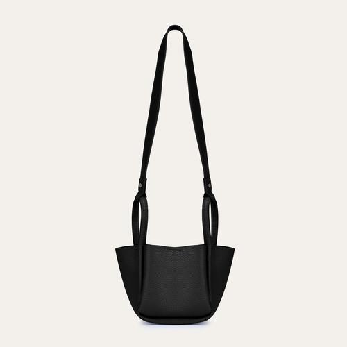  DERİ GÖRÜNÜMLÜ OMUZ ÇANTASI