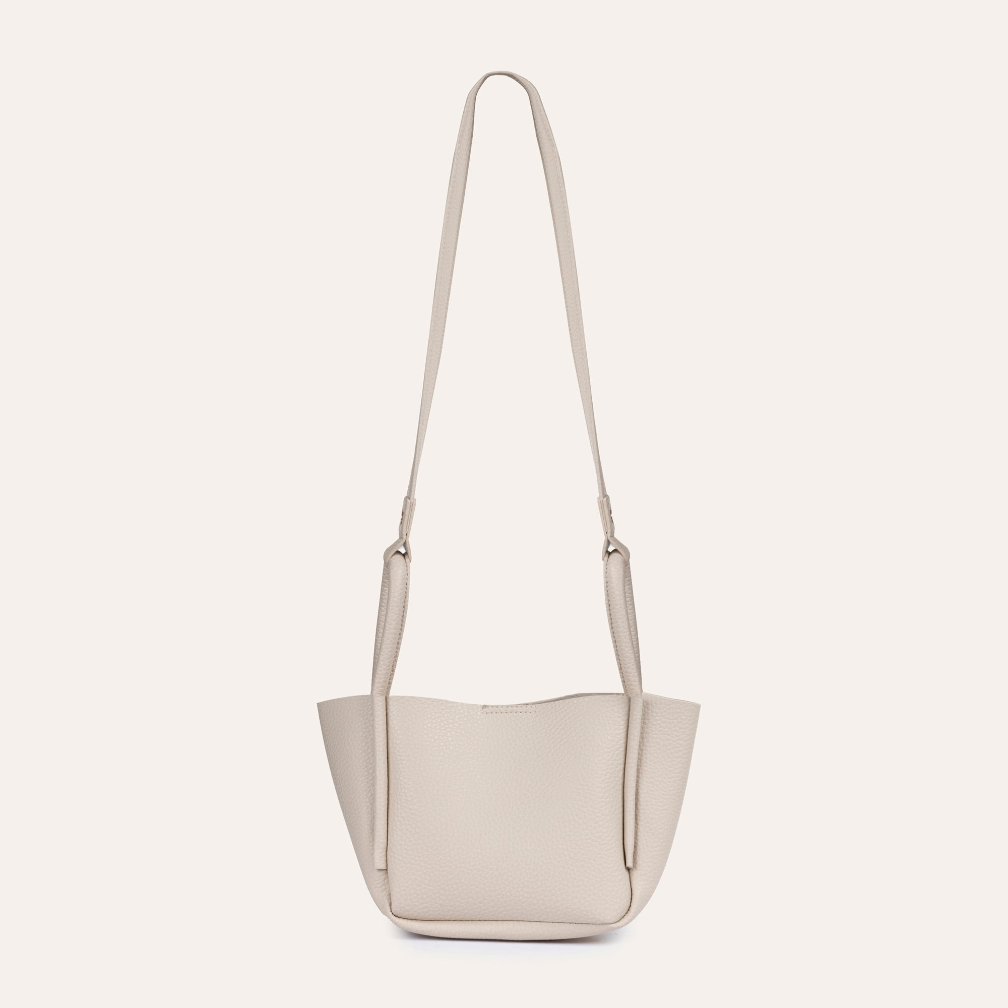 DERİ GÖRÜNÜMLÜ OMUZ ÇANTASI