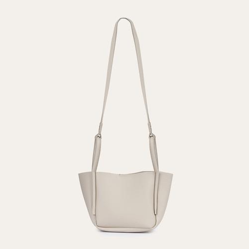  DERİ GÖRÜNÜMLÜ OMUZ ÇANTASI