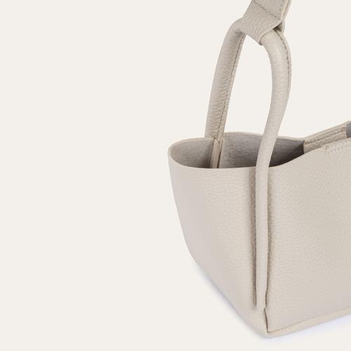  DERİ GÖRÜNÜMLÜ OMUZ ÇANTASI