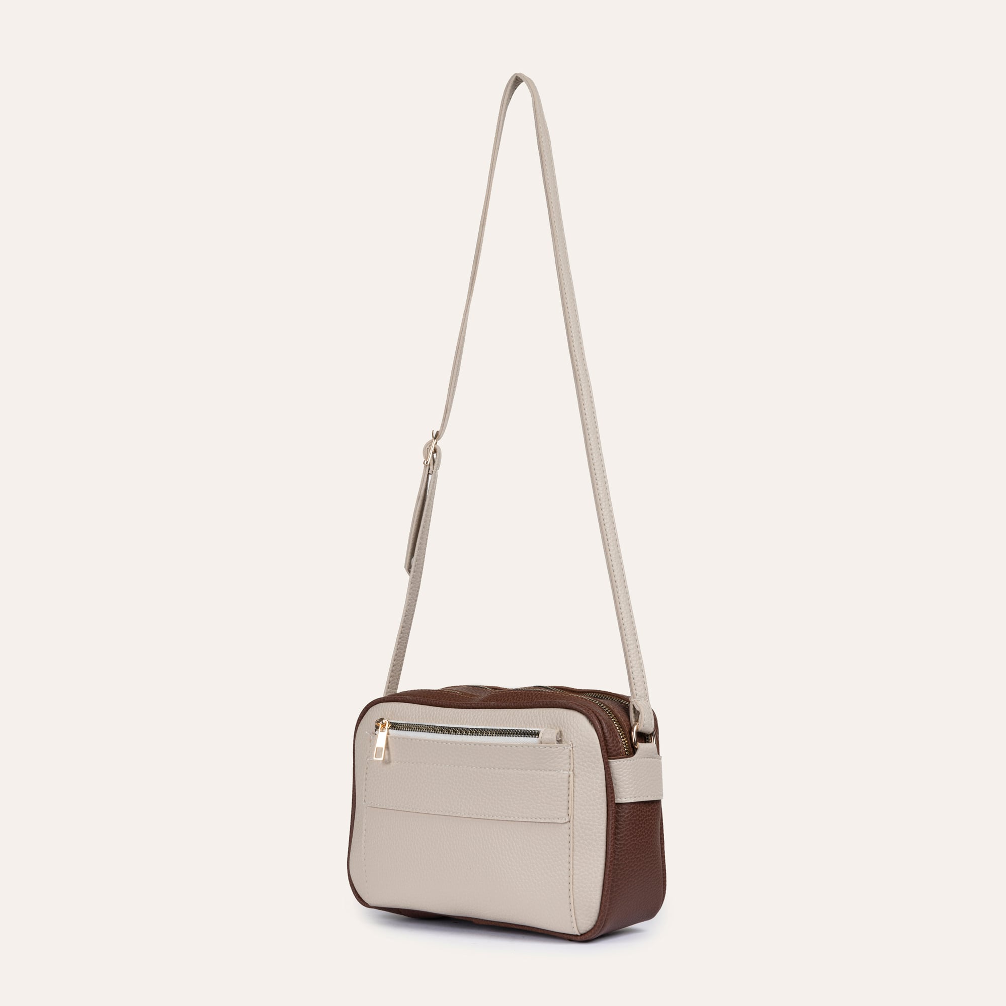 DERİ GÖRÜNÜMLÜ OMUZ ÇANTASI