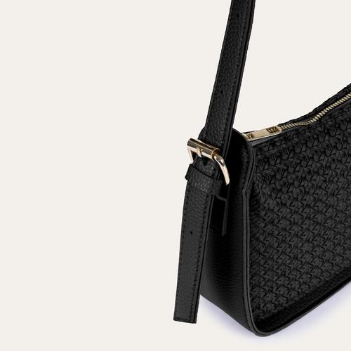  DERİ GÖRÜNÜMLÜ ÖRGÜ EL ÇANTASI