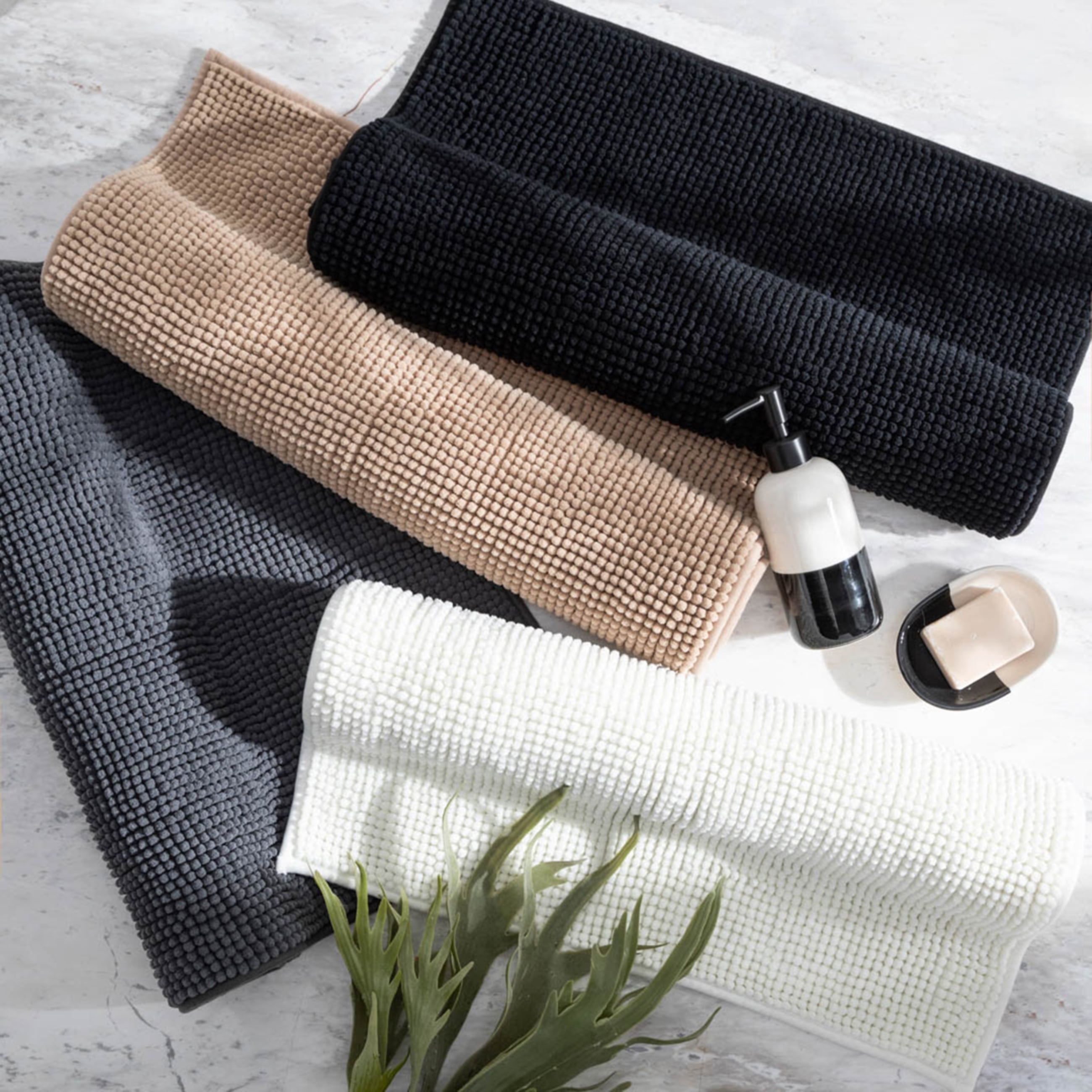 JUNE BANYO PASPASI SİYAH 50X70