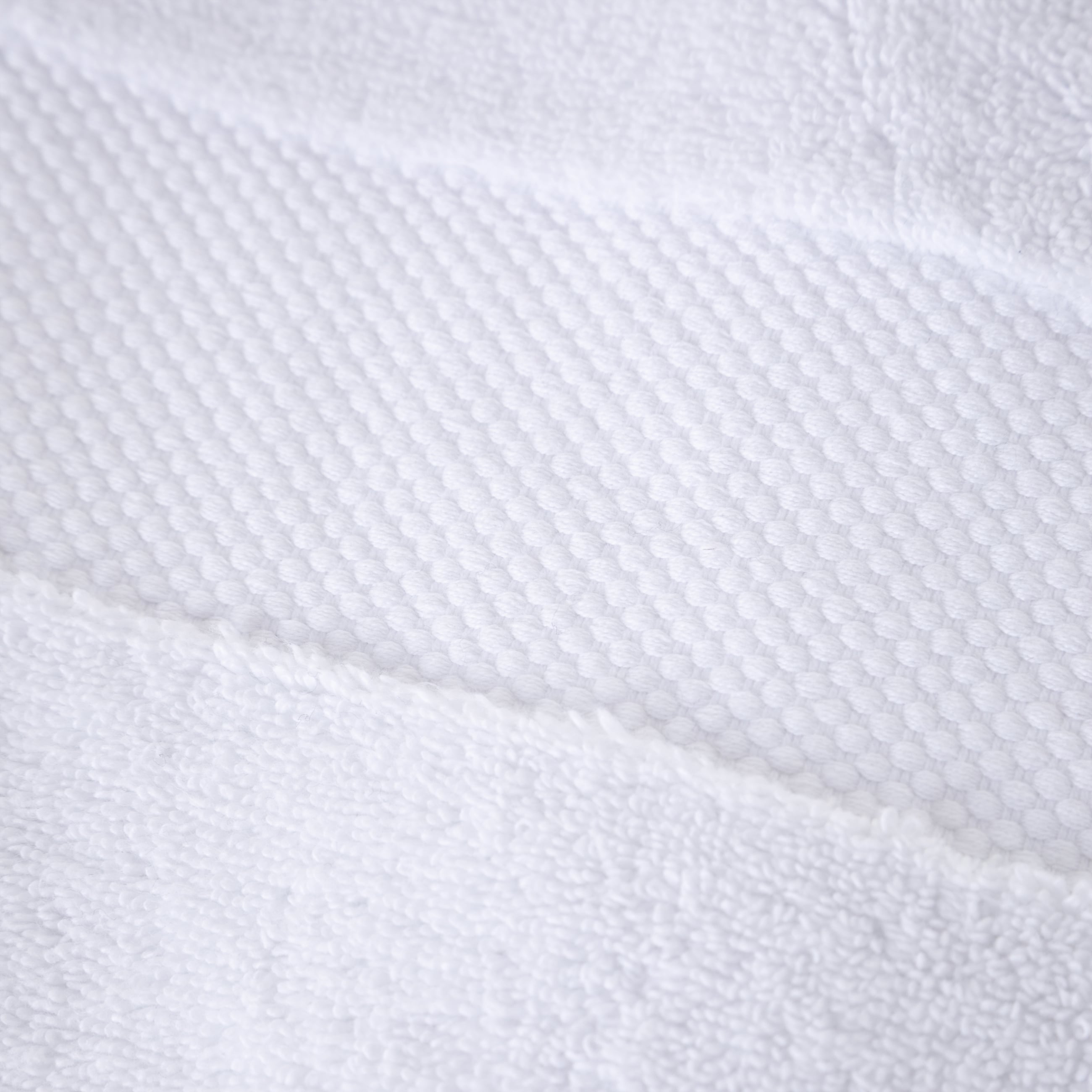 CLASSY BANYO HAVLUSU BEYAZ 90X150 CM