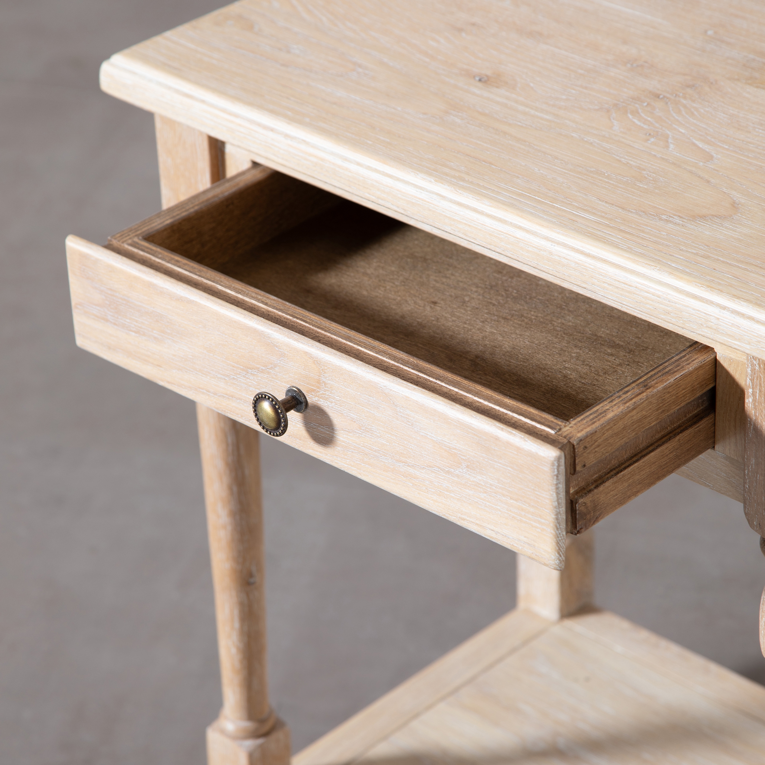 TICA MASİF AHŞAP YAN SEHPA