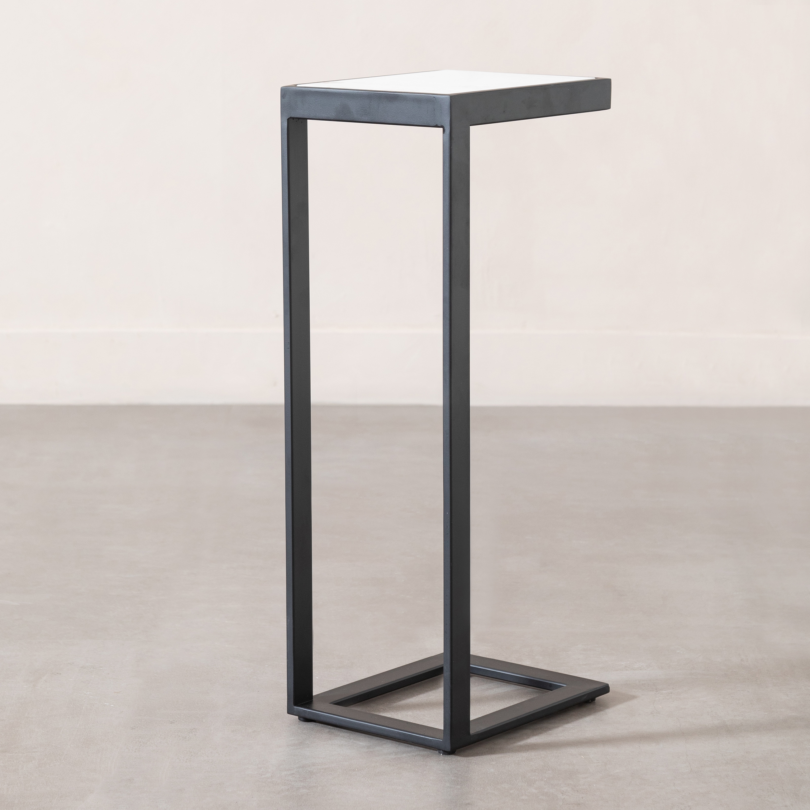 LUKE YAN SEHPA SİYAH AYAK