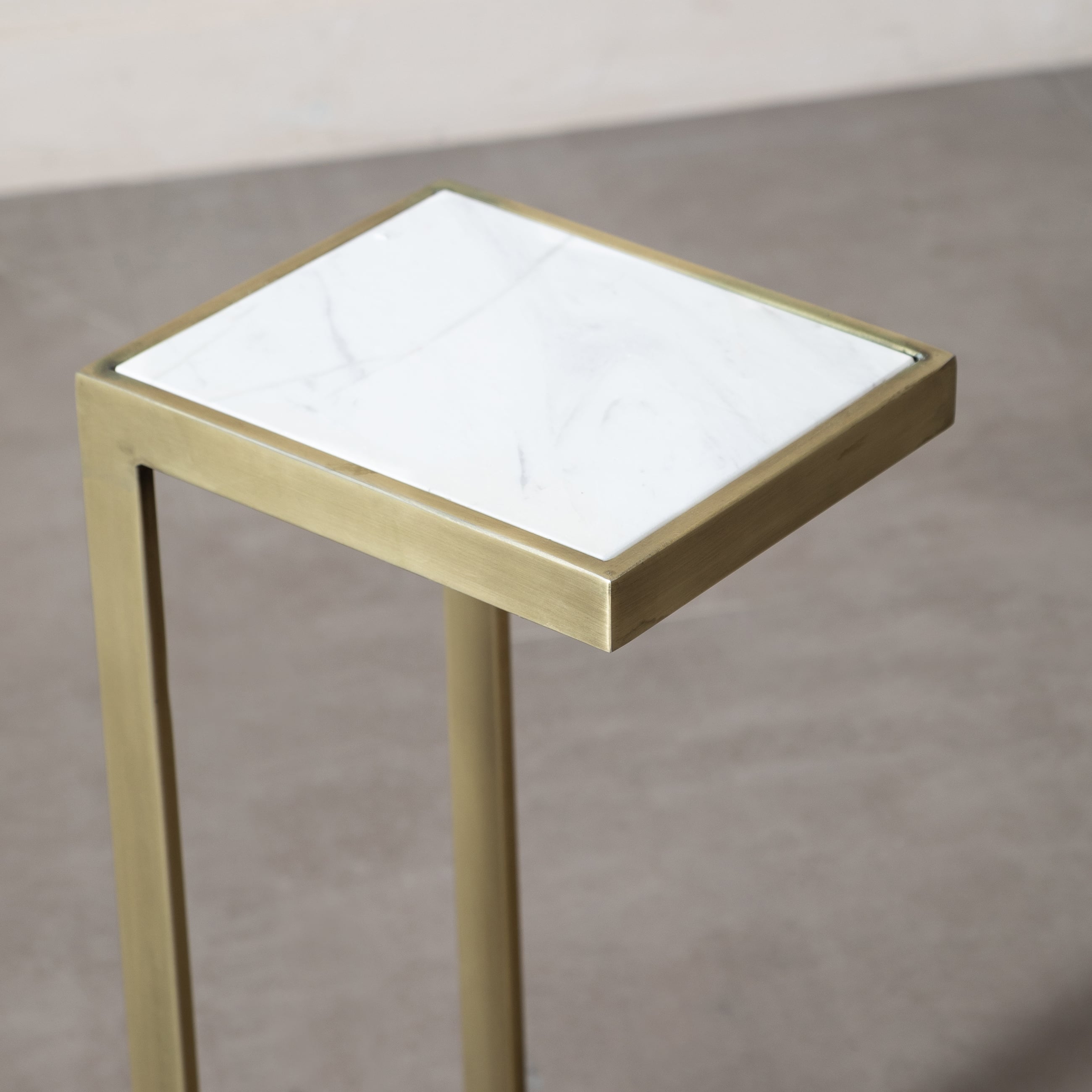 LUKE YAN SEHPA SARI AYAK