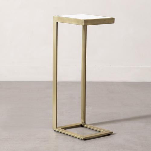  LUKE YAN SEHPA SARI AYAK