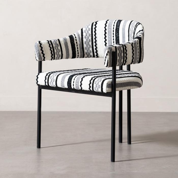 PAROS SANDALYE SİYAH DESENLİ