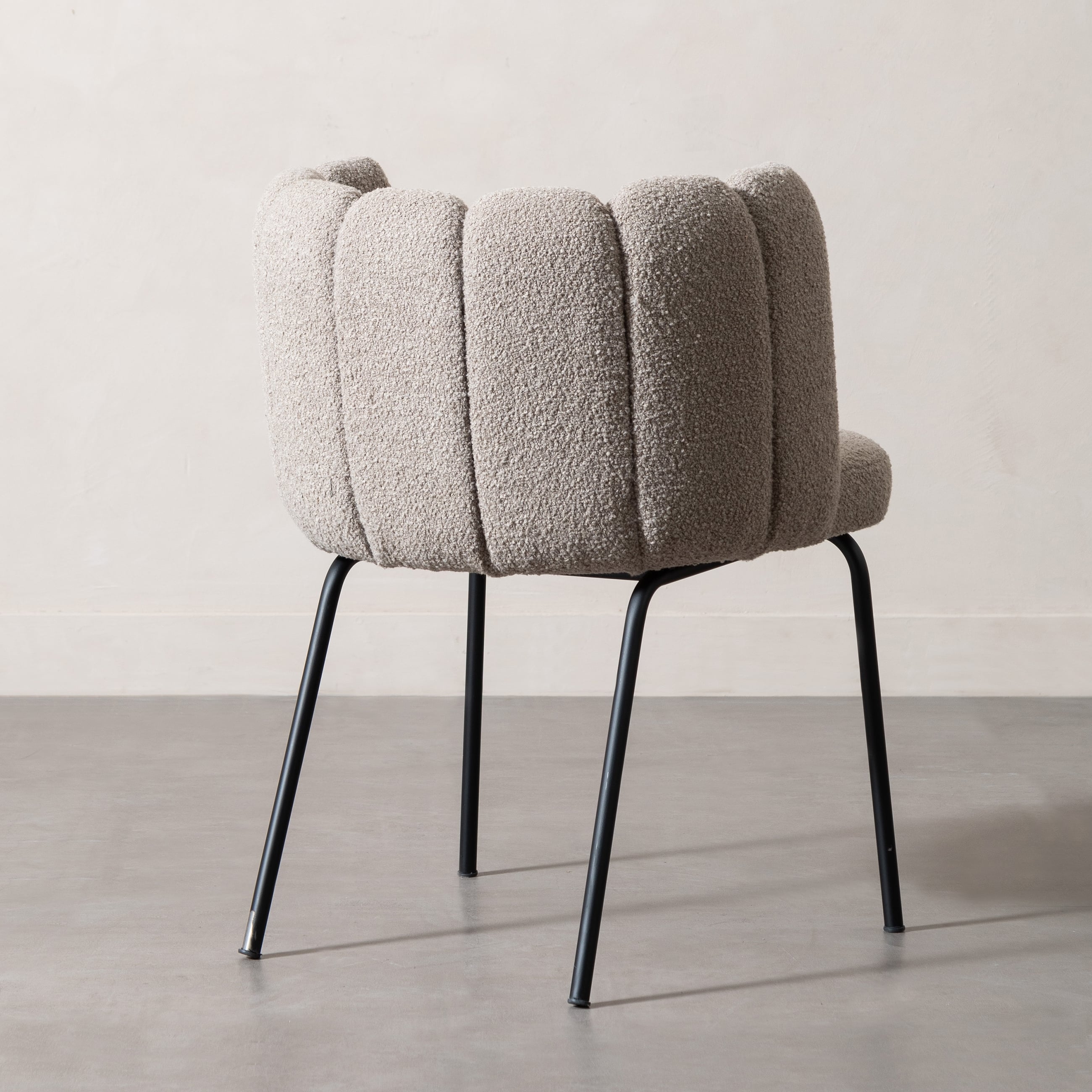 LUNA SANDALYE NUO BEJ