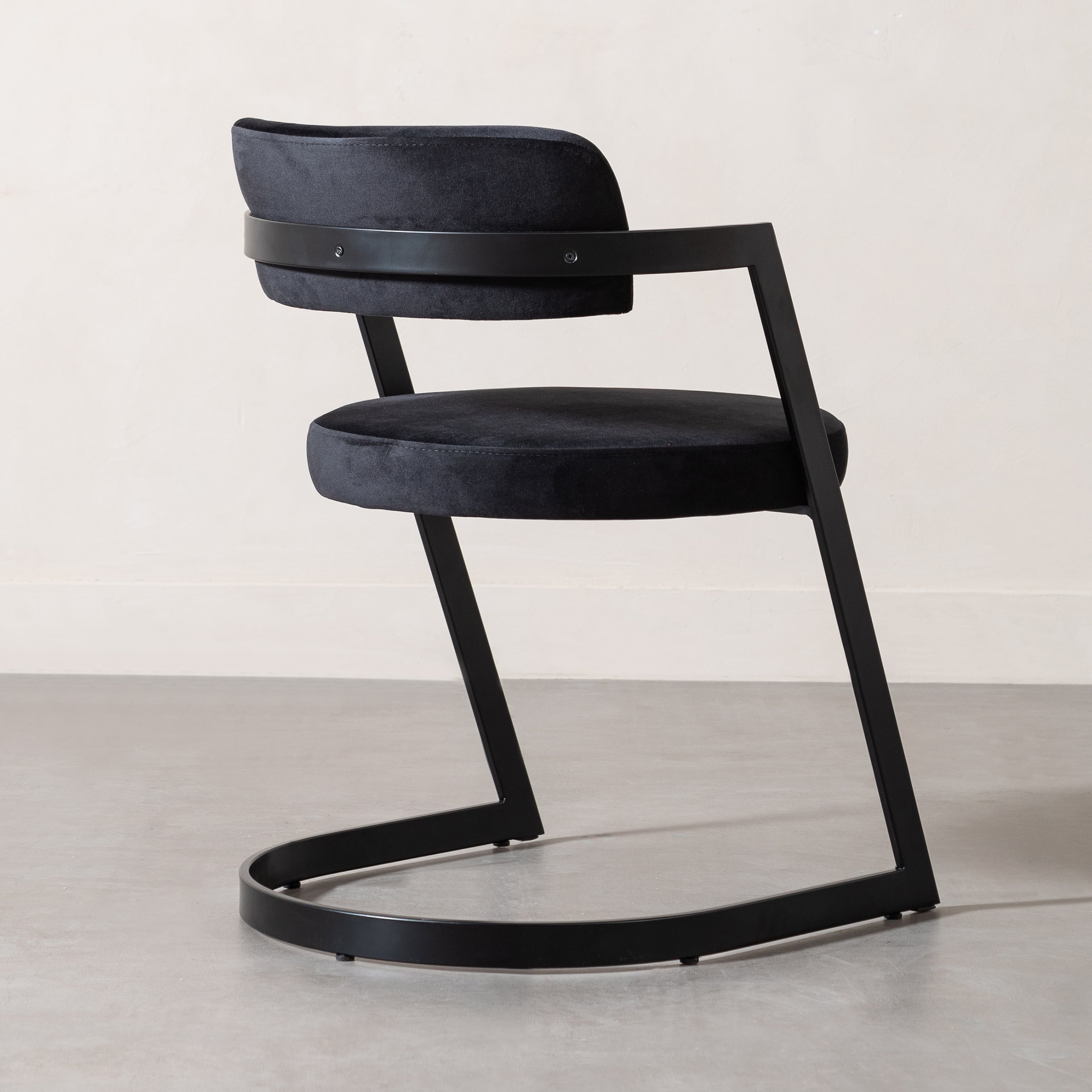 COCO SANDALYE SİYAH