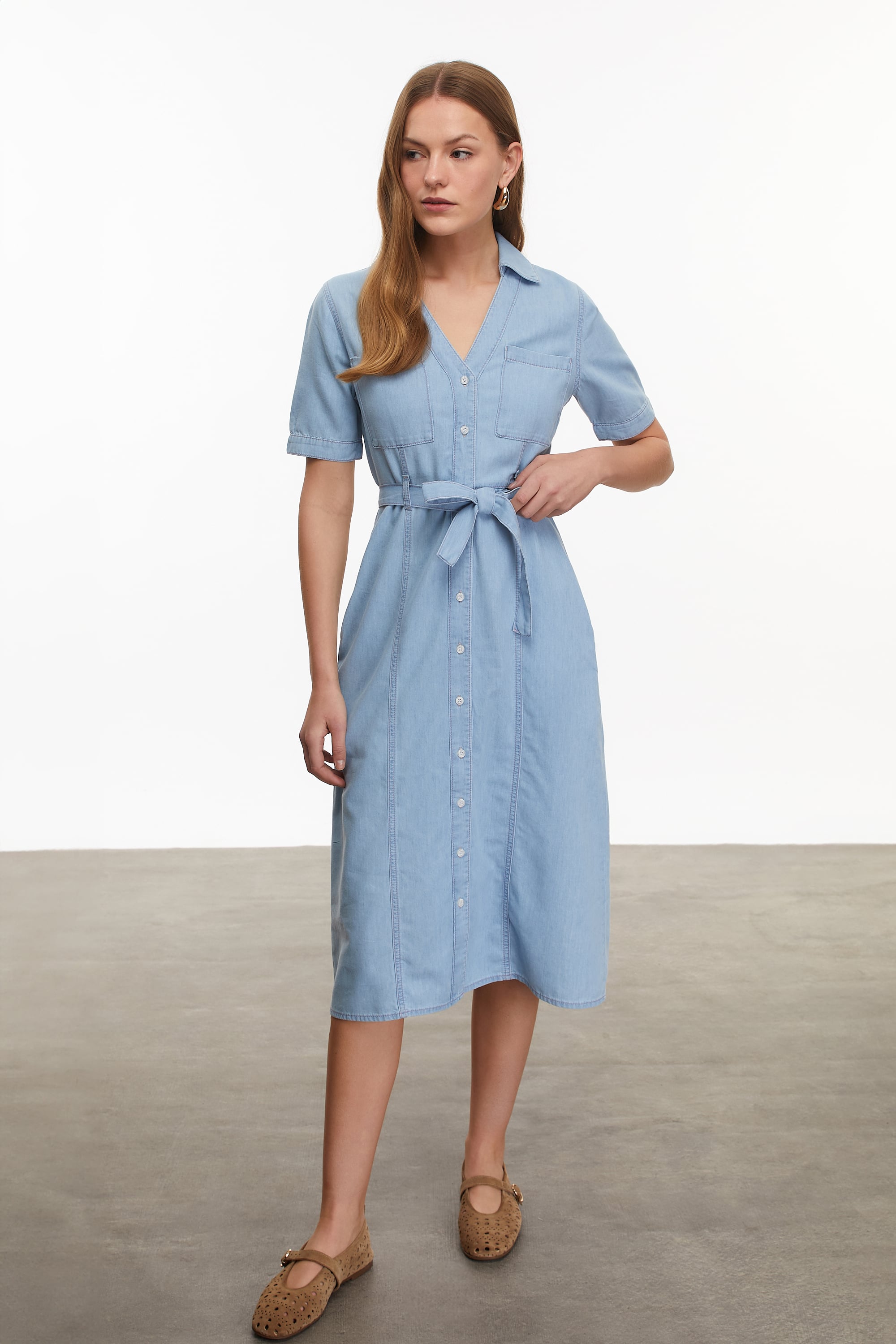 LİYOSEL KARIŞIMLI KUŞAKLI MİDİ ELBİSE