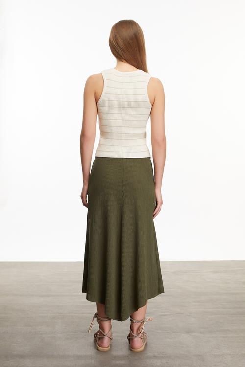  DOKULU MİDİ ÖRME ETEK