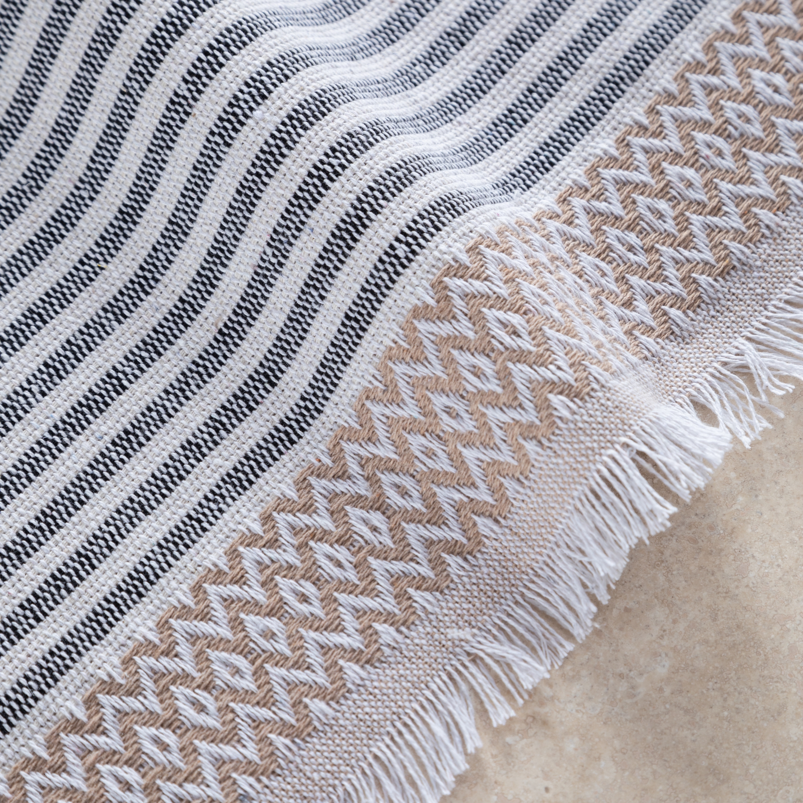 TIGRIS RUNNER BEJ 50X150