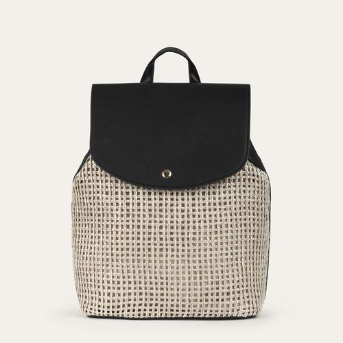  DERİ GÖRÜNÜMLÜ SIRT ÇANTASI