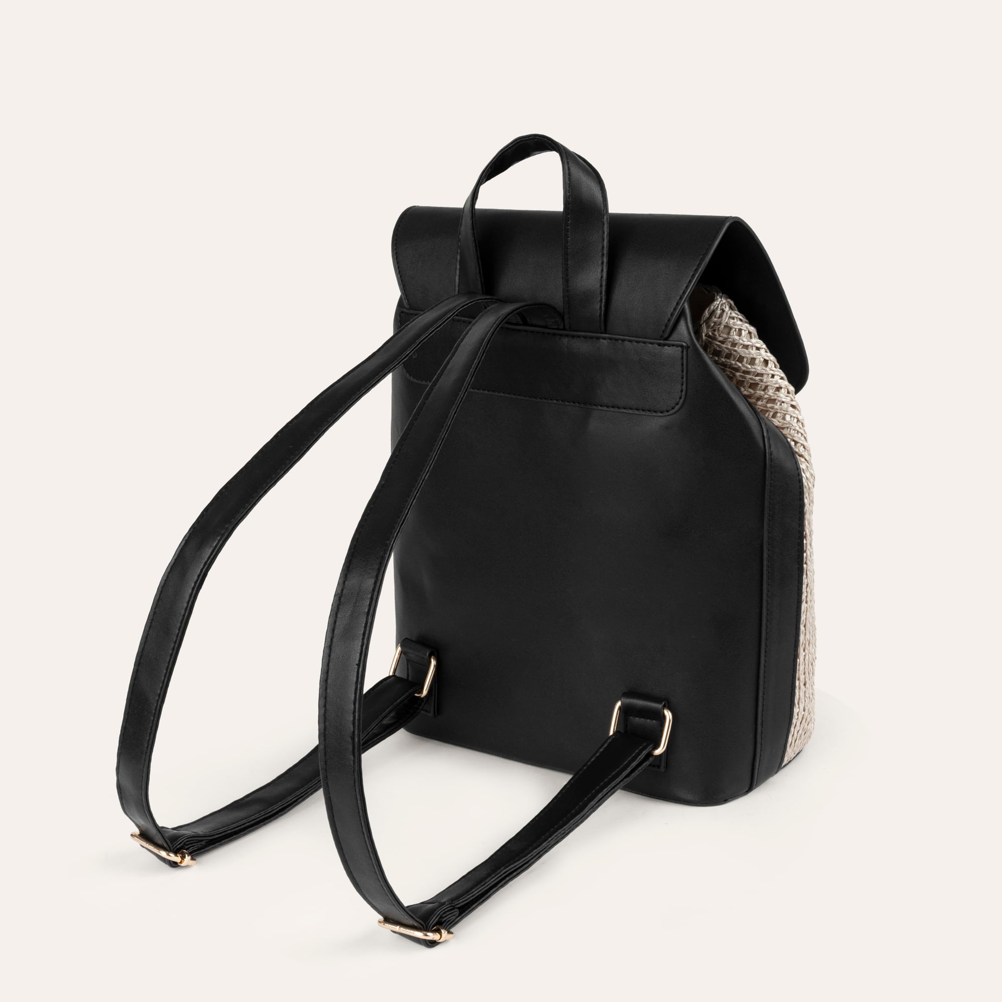 DERİ GÖRÜNÜMLÜ SIRT ÇANTASI