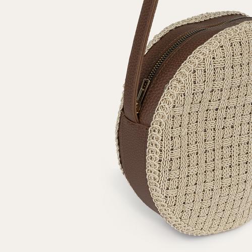  DOKULU OMUZ ÇANTASI