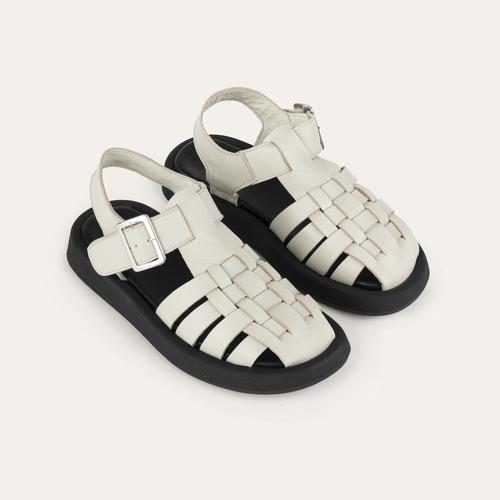  HAKİKİ DERİ SANDALET