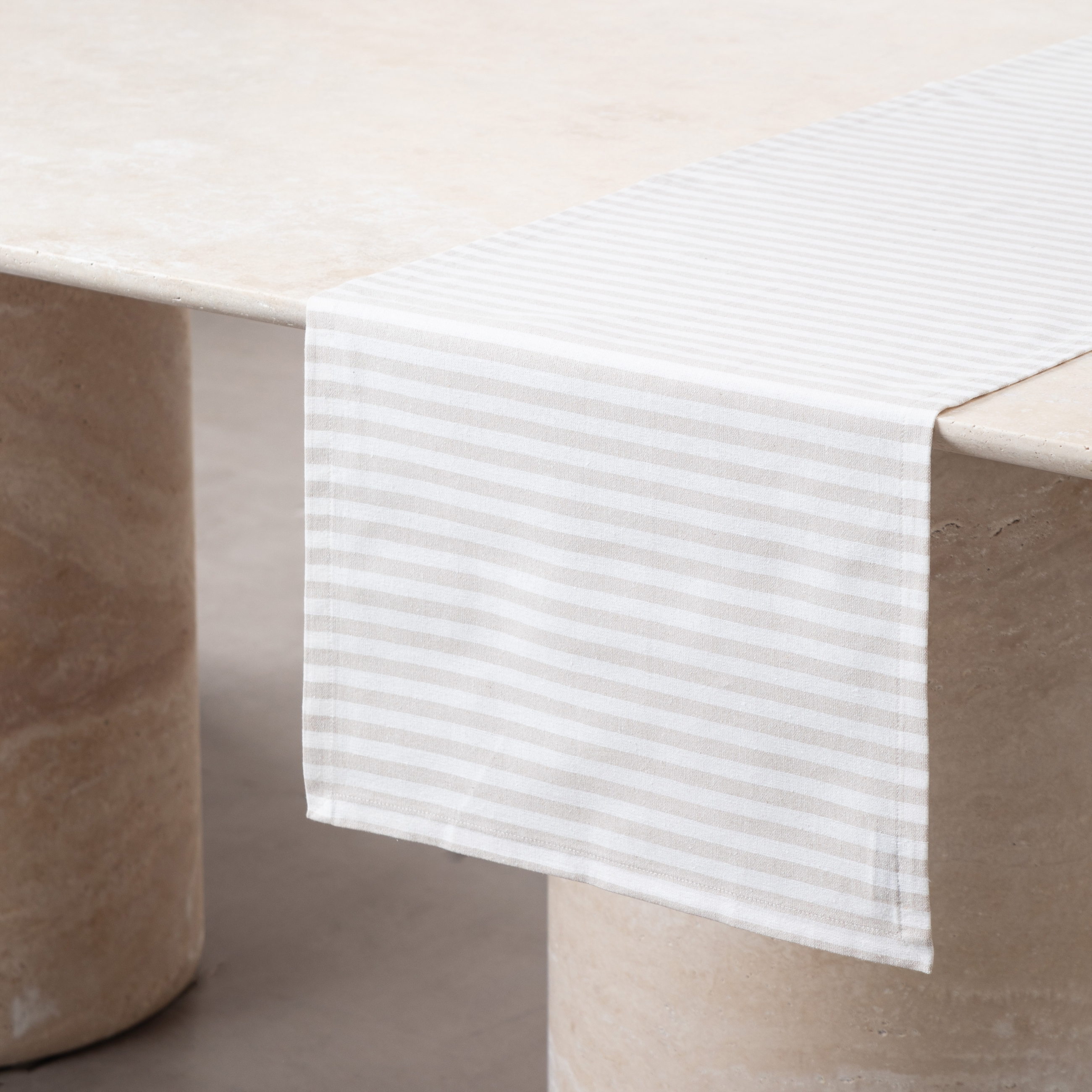 BETTY RUNNER BEJ ÇİZGİLİ 40X130