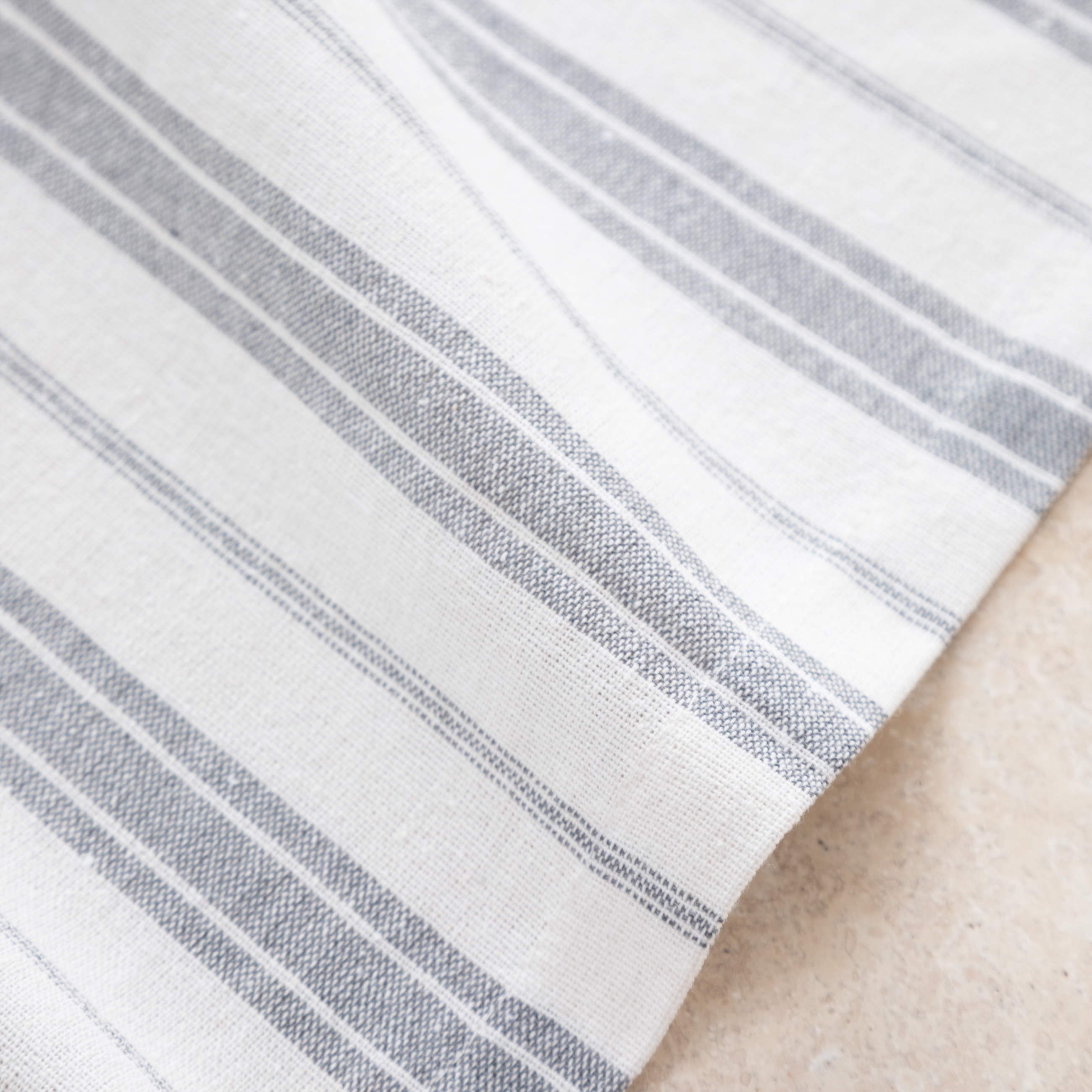 BETTY RUNNER GRİ ÇİZGİLİ 40X130