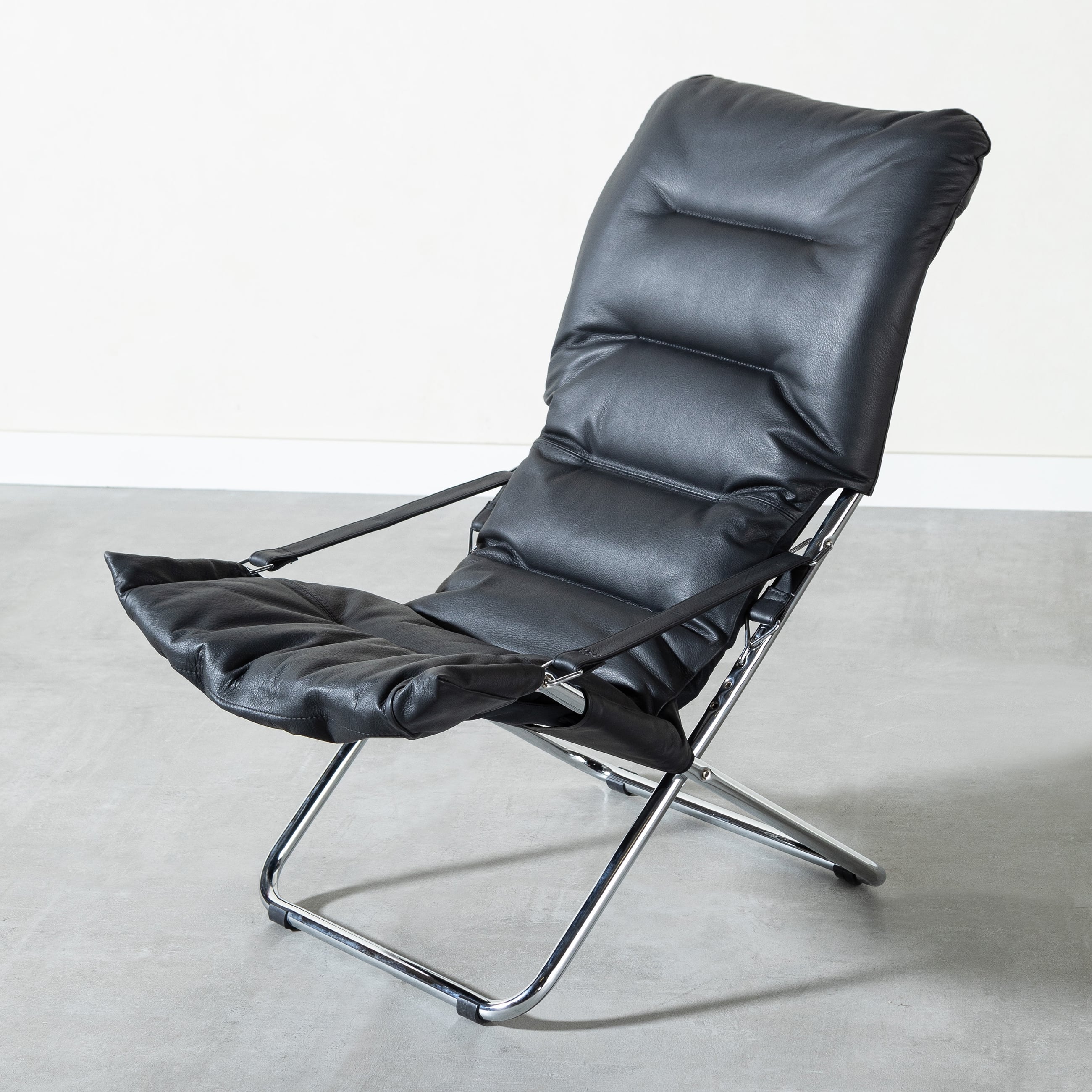 MARBELLA SİYAH DERİ BERJER