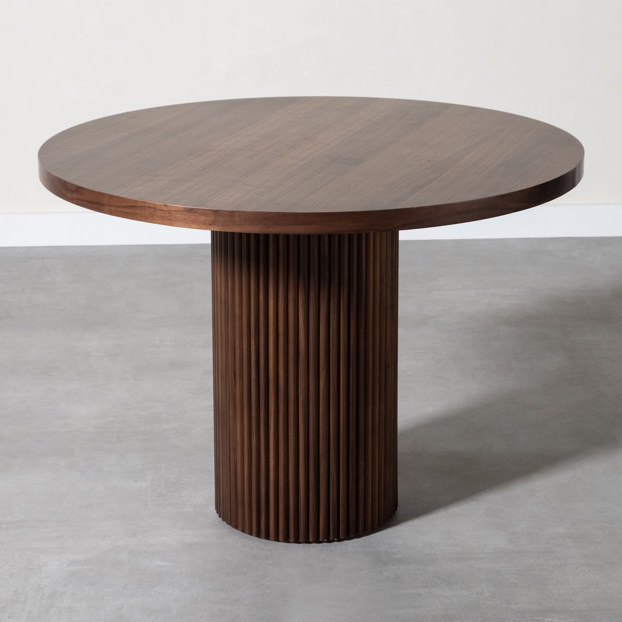 SANTA AHŞAP YUVARLAK YEMEK MASASI KAHVERENGİ