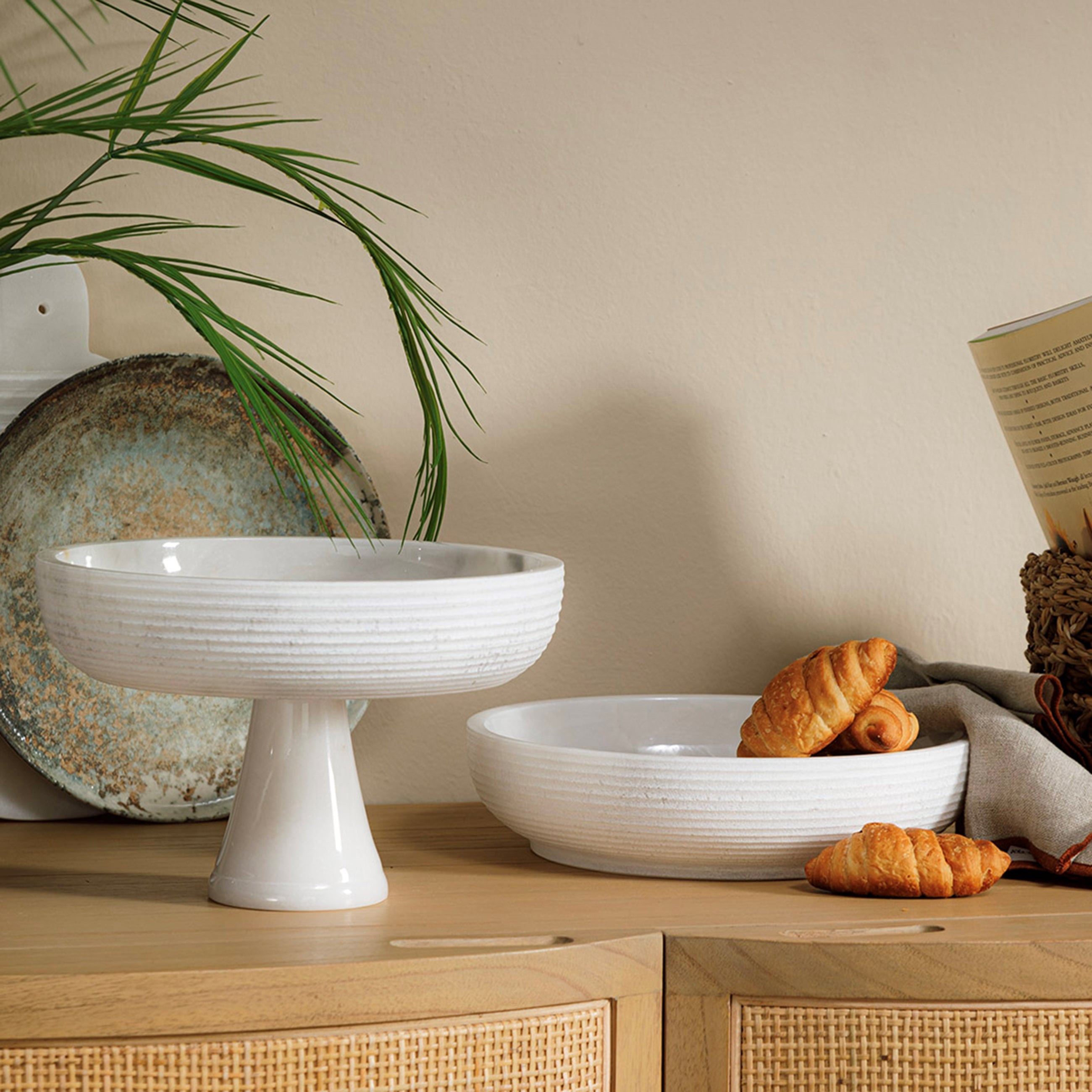 LARISSA AYAKLI MERMER KASE 27CM