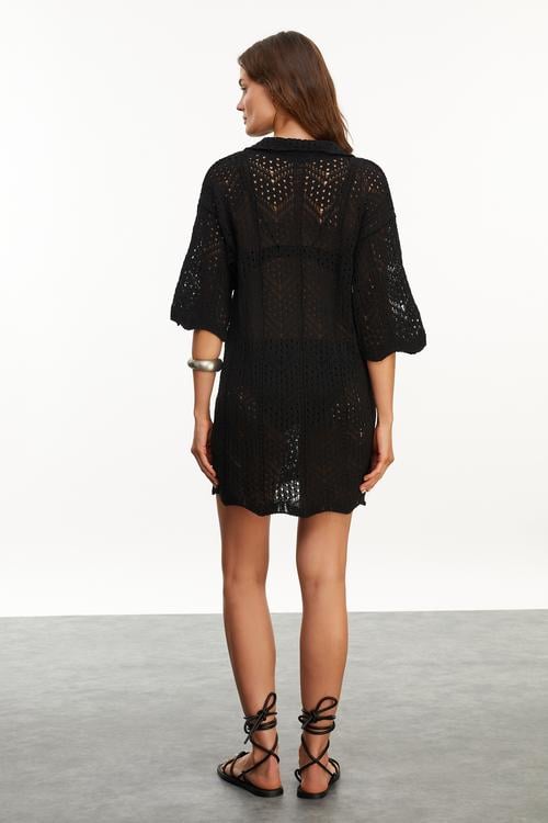  AJURLU DÜĞMELİ TRİKO HIRKA