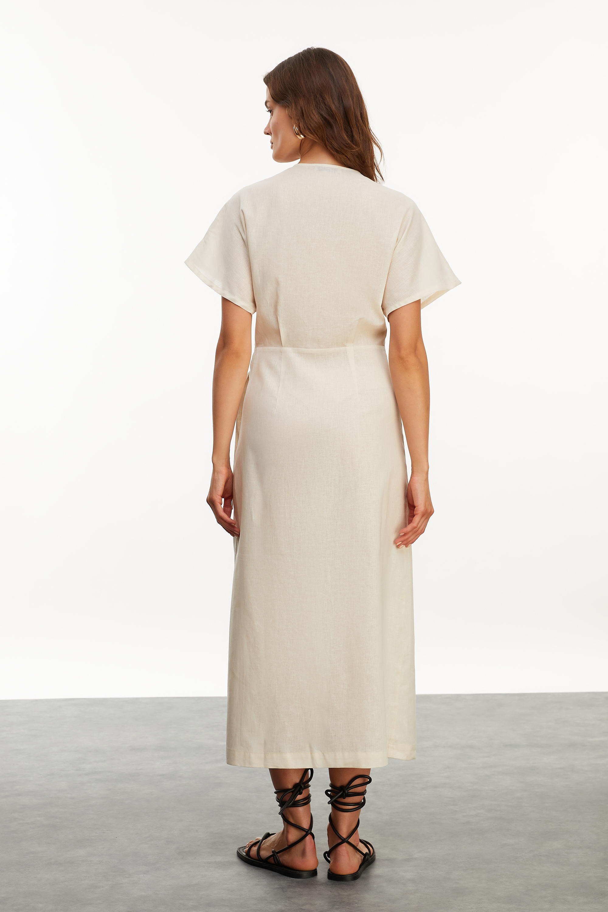 BAĞLAMA DETAYLI MİDİ KRUVAZE ELBİSE