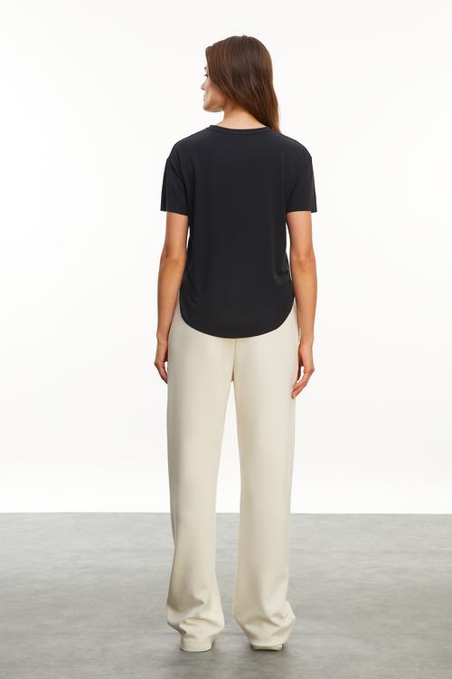  MODAL KARIŞIMLI KISA KOLLU T-SHIRT