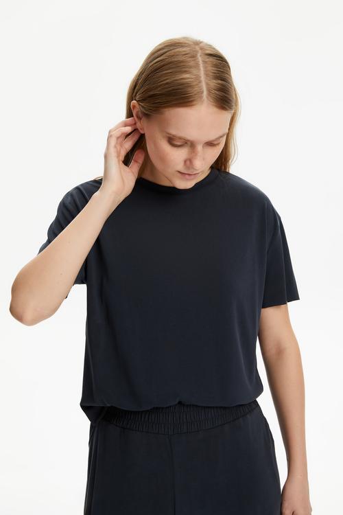  MODAL KARIŞIMLI KISA KOLLU T-SHIRT