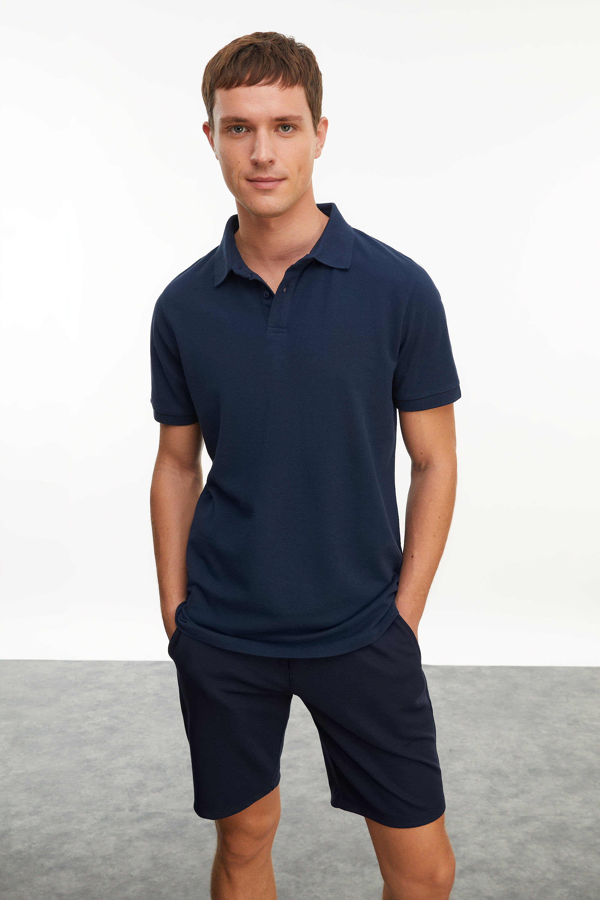 POLO YAKA KISA KOLLU T-SHIRT