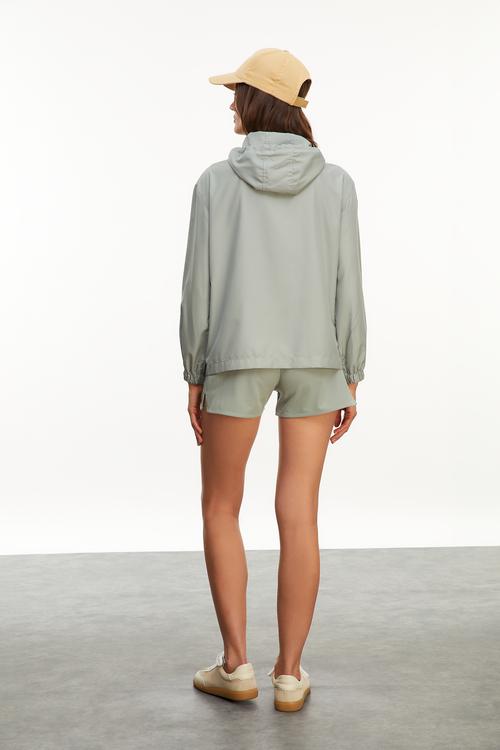  KAPÜŞONLU YAĞMURLUK