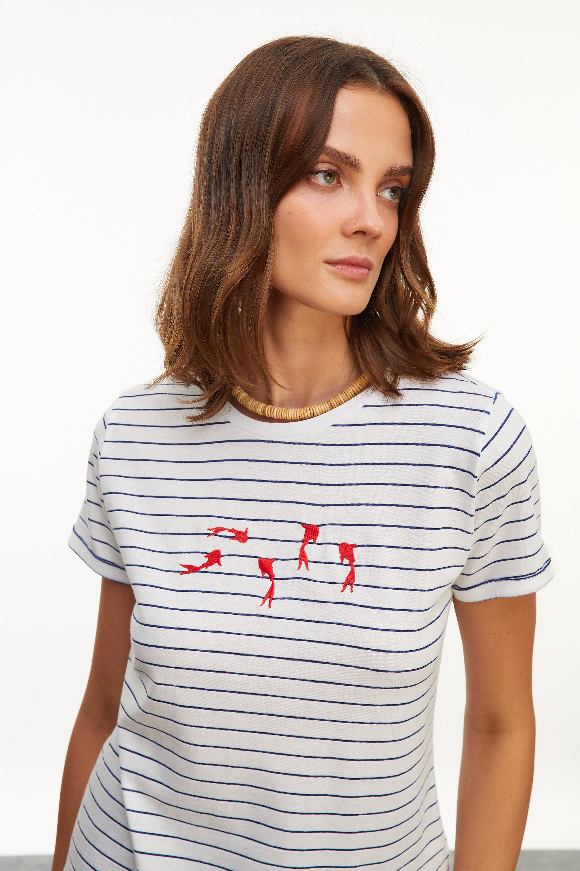 ÇİZGİLİ BİSİKLET YAKA KISA KOLLU T-SHIRT