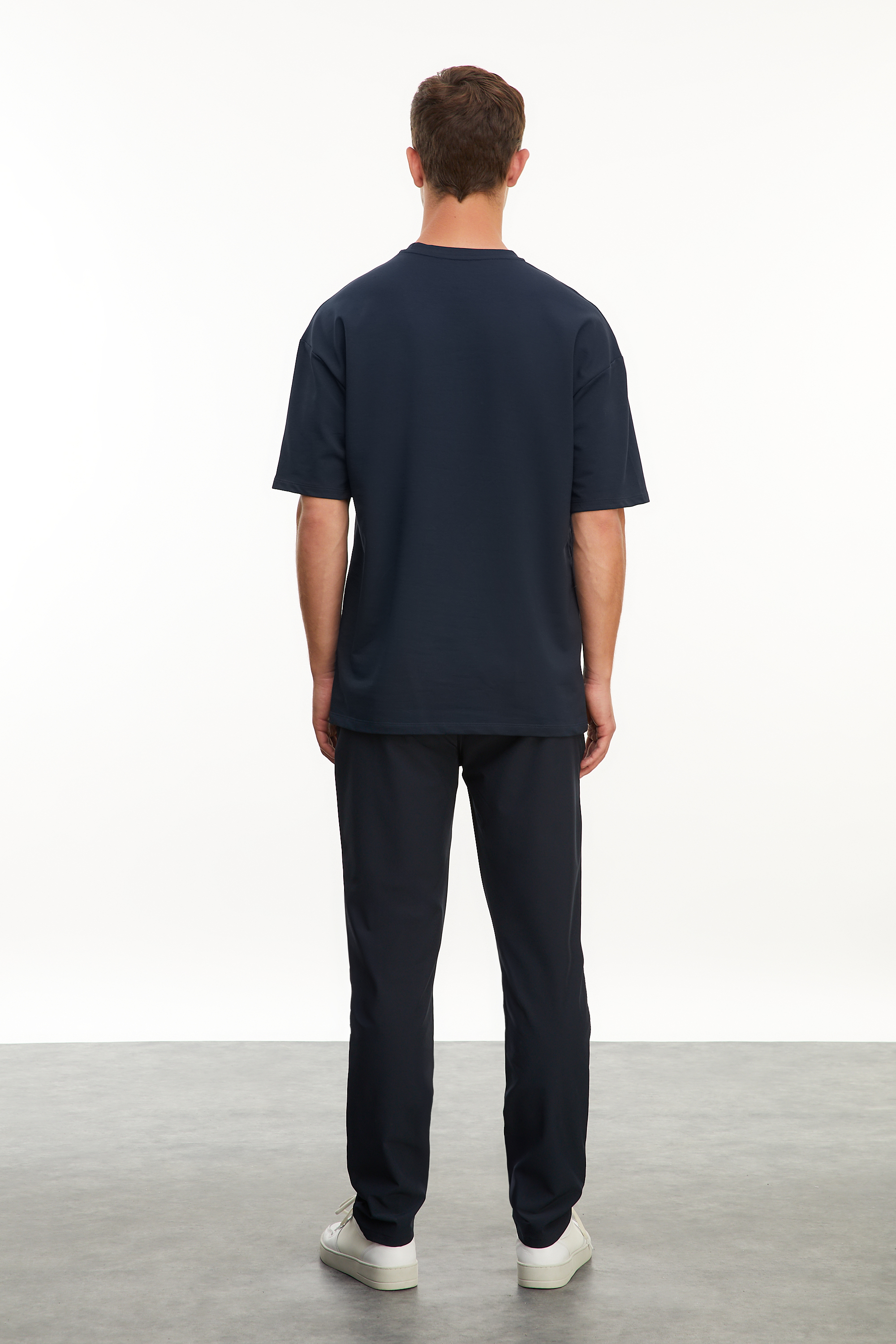 BİSİKLET YAKA KISA KOLLU T-SHIRT