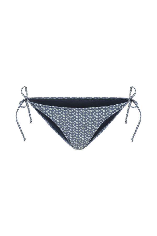 ÇİÇEK DESENLİ NORMAL BEL BİKİNİ ALTI