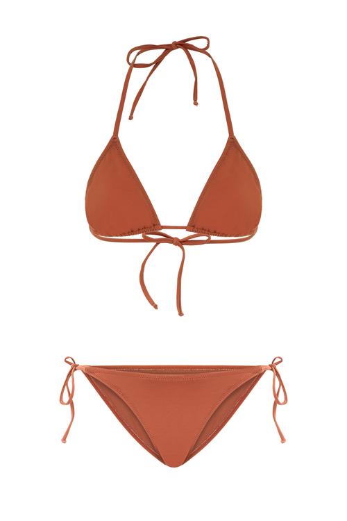  ÜÇGEN BİKİNİ ÜSTÜ