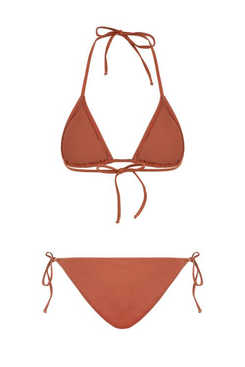  ÜÇGEN BİKİNİ ÜSTÜ