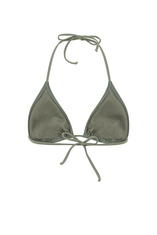  ÜÇGEN BİKİNİ ÜSTÜ