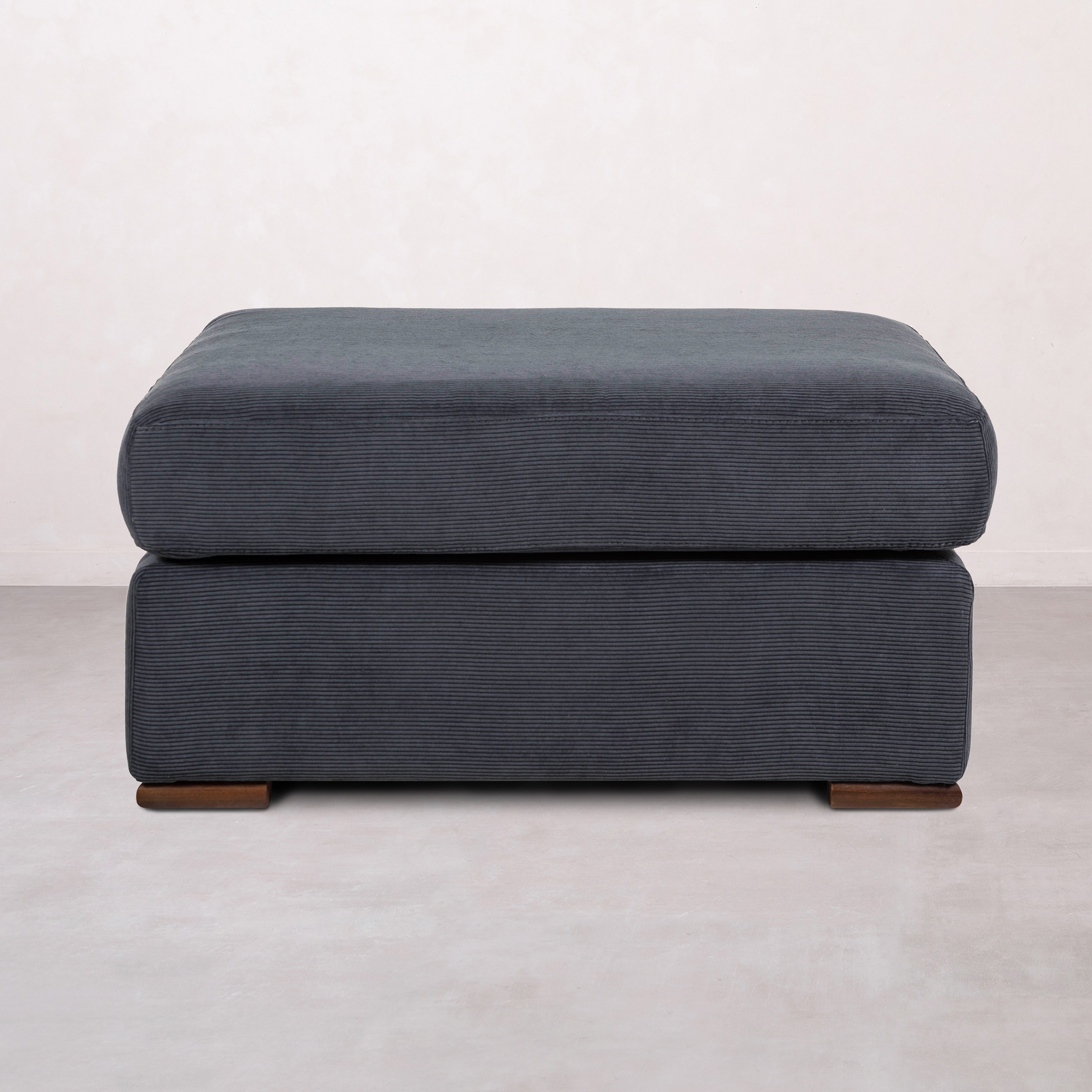 GRANADA LACİVERT PUF