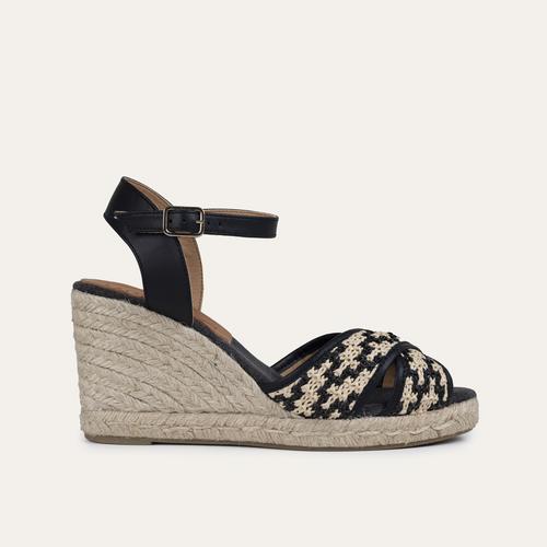  BANTLI HASIR DOLGU TOPUKLU AYAKKABI