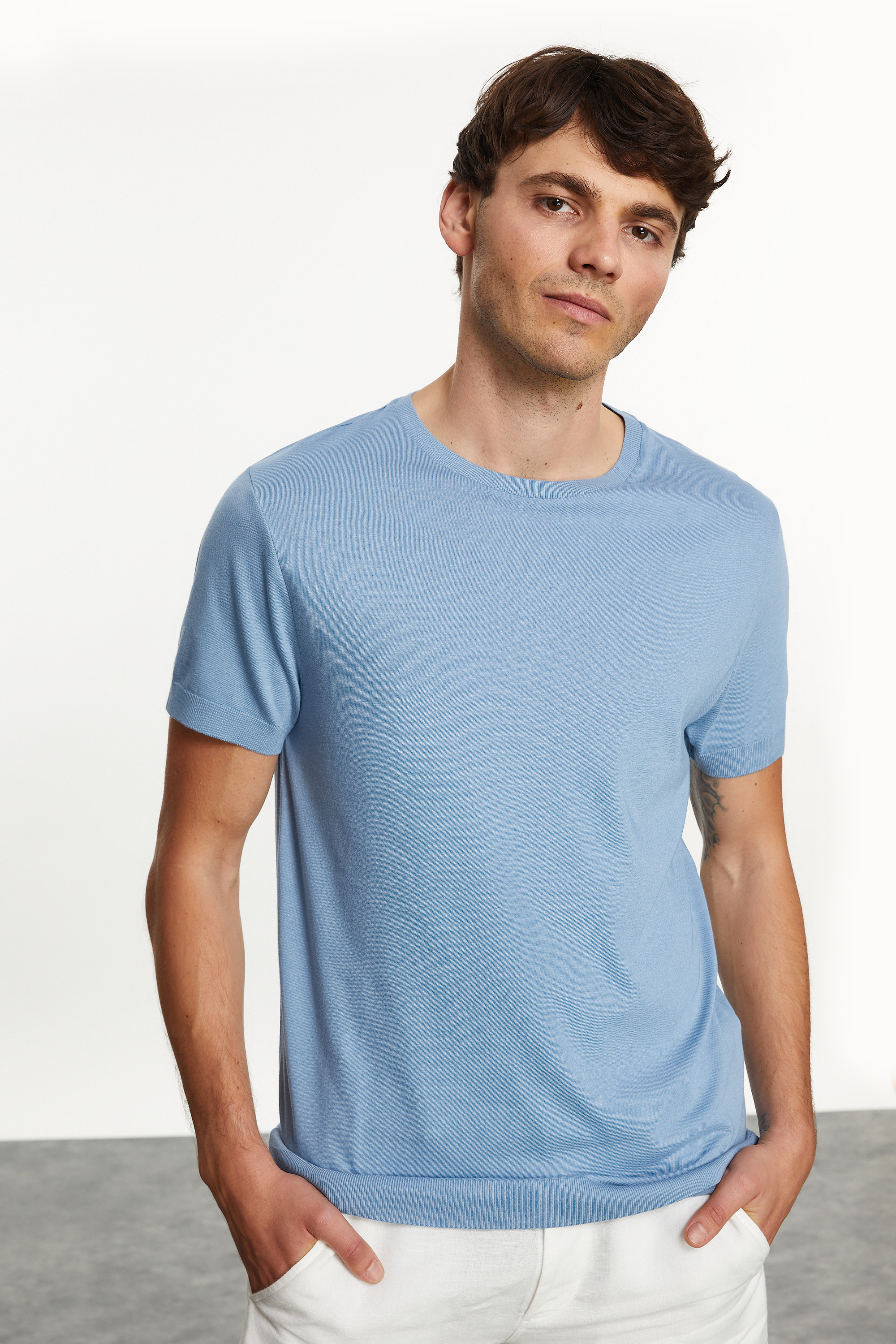 BİSİKLET YAKA REGULAR FIT T-SHIRT